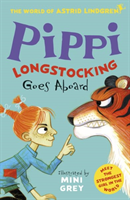 Pippi Longstocking Goes Aboard (World of Astrid Lindgren) (Lindgren Astrid)(Paperback / softback)